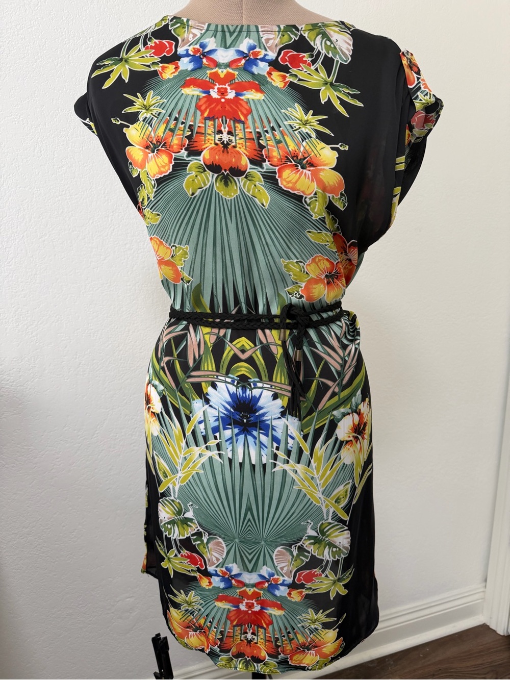 MSK Black Tropical Floral Belted Midi Dress